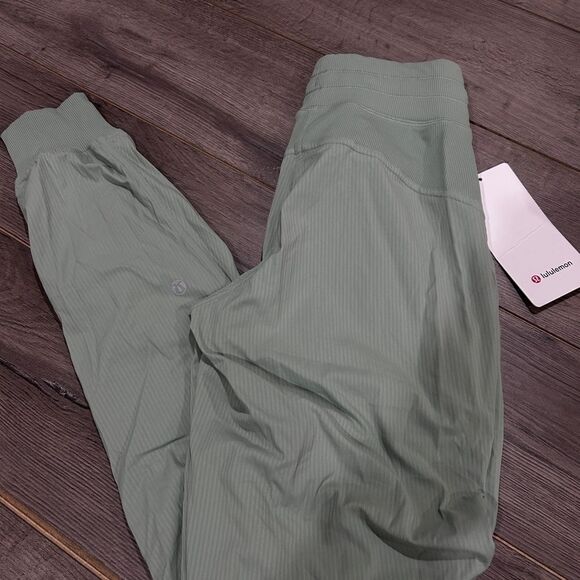 Dance Studio
Mid-Rise Jogger - Picture 2 of 3